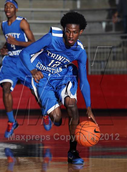 Thumbnail 2 in Plano vs. Cedar Valley Christian (Thanksgiving Hoopfest) photogallery.