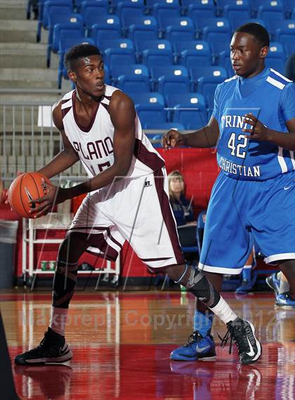 Thumbnail 1 in Plano vs. Cedar Valley Christian (Thanksgiving Hoopfest) photogallery.