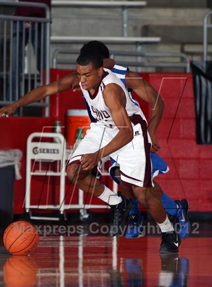 Thumbnail 3 in Plano vs. Cedar Valley Christian (Thanksgiving Hoopfest) photogallery.