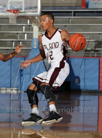 Thumbnail 3 in Plano vs. Cedar Valley Christian (Thanksgiving Hoopfest) photogallery.