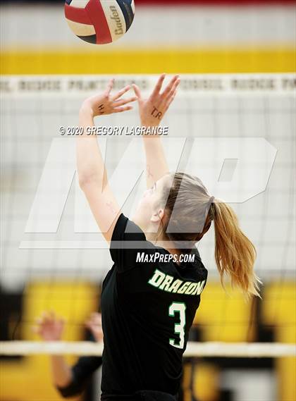 Thumbnail 1 in Carroll vs Fossil Ridge photogallery.