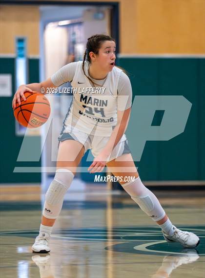 Thumbnail 2 in Marin Catholic vs. Pinole Valley (Sabrina Ionescu SI20 Showcase) photogallery.