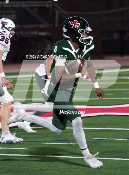 Thumbnail 1 in Strake Jesuit vs Tompkins (UIL Football 6A D1 Bi-District) photogallery.