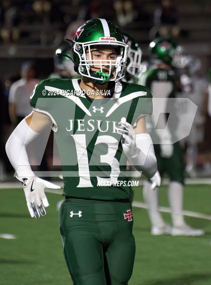 Thumbnail 1 in Strake Jesuit vs Tompkins (UIL Football 6A D1 Bi-District) photogallery.