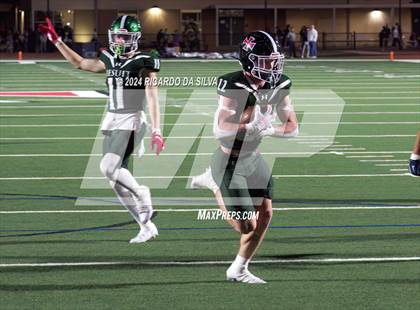 Thumbnail 3 in Strake Jesuit vs Tompkins (UIL Football 6A D1 Bi-District) photogallery.