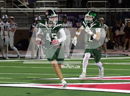 Thumbnail 3 in Strake Jesuit vs Tompkins (UIL Football 6A D1 Bi-District) photogallery.