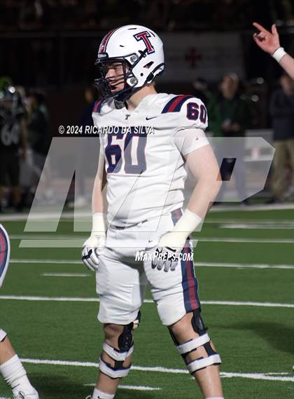 Thumbnail 3 in Strake Jesuit vs Tompkins (UIL Football 6A D1 Bi-District) photogallery.