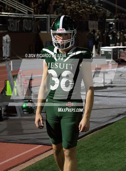Thumbnail 2 in Strake Jesuit vs Tompkins (UIL Football 6A D1 Bi-District) photogallery.