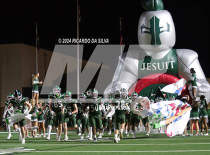 Thumbnail 3 in Strake Jesuit vs Tompkins (UIL Football 6A D1 Bi-District) photogallery.