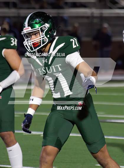 Thumbnail 1 in Strake Jesuit vs Tompkins (UIL Football 6A D1 Bi-District) photogallery.