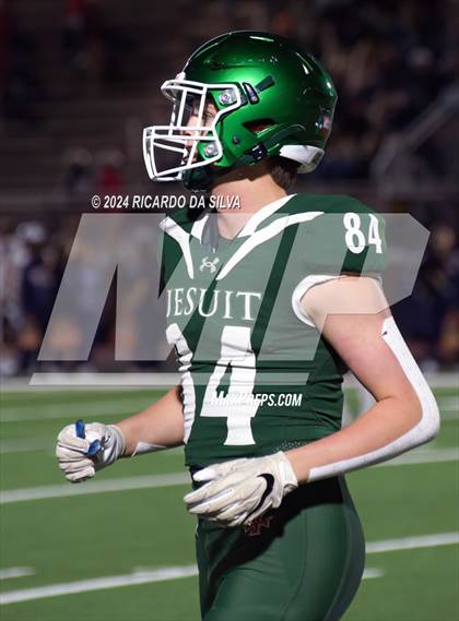 Thumbnail 2 in Strake Jesuit vs Tompkins (UIL Football 6A D1 Bi-District) photogallery.