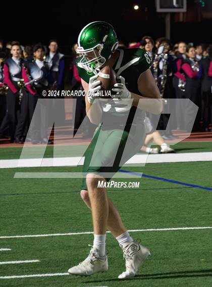 Thumbnail 1 in Strake Jesuit vs Tompkins (UIL Football 6A D1 Bi-District) photogallery.