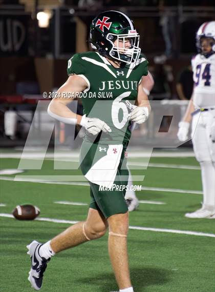Thumbnail 2 in Strake Jesuit vs Tompkins (UIL Football 6A D1 Bi-District) photogallery.
