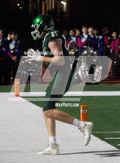 Thumbnail 3 in Strake Jesuit vs Tompkins (UIL Football 6A D1 Bi-District) photogallery.
