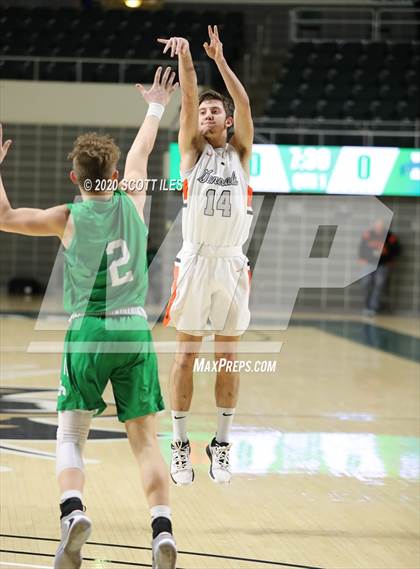Thumbnail 1 in Fairland vs. Ridgewood (OHSAA D3 Regional Semifinal) photogallery.