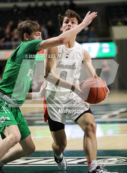 Thumbnail 2 in Fairland vs. Ridgewood (OHSAA D3 Regional Semifinal) photogallery.