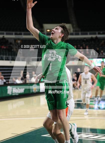 Thumbnail 3 in Fairland vs. Ridgewood (OHSAA D3 Regional Semifinal) photogallery.