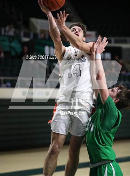 Thumbnail 2 in Fairland vs. Ridgewood (OHSAA D3 Regional Semifinal) photogallery.