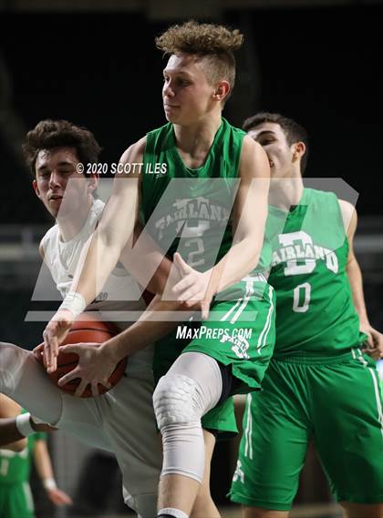 Thumbnail 2 in Fairland vs. Ridgewood (OHSAA D3 Regional Semifinal) photogallery.