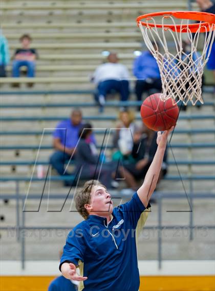 Thumbnail 3 in Warren @ O'Connor photogallery.