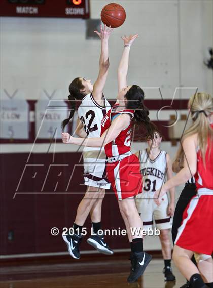 Thumbnail 3 in Tappan Zee vs Harrison (Section 1 Class A Quarter Final) photogallery.