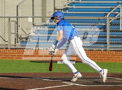 Thumbnail 3 in Moore @ Deer Creek photogallery.
