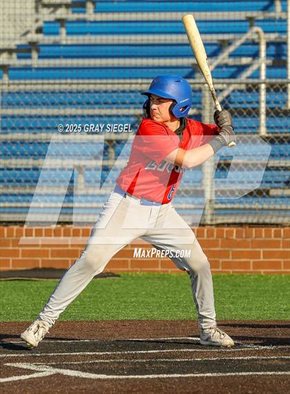 Thumbnail 1 in Moore @ Deer Creek photogallery.