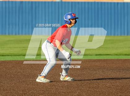 Thumbnail 2 in Moore @ Deer Creek photogallery.