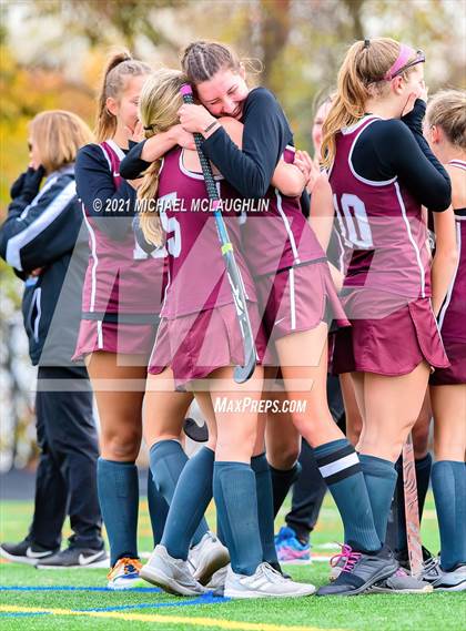 Thumbnail 2 in Burnt Hills-Ballston Lake vs. Garden City (NYSPHSAA Class B Final) photogallery.