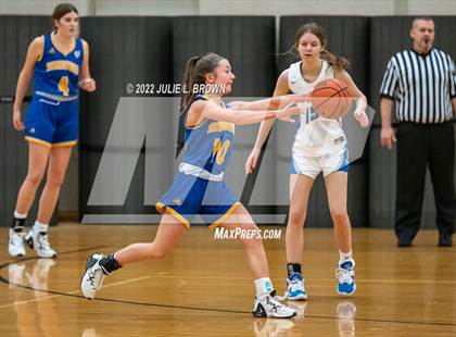 Thumbnail 2 in Hamilton Southeastern vs Homestead (Paul Loggan Memorial Invitational) photogallery.