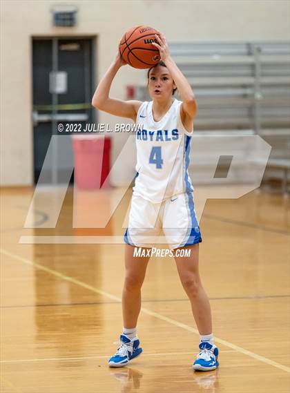 Thumbnail 2 in Hamilton Southeastern vs Homestead (Paul Loggan Memorial Invitational) photogallery.