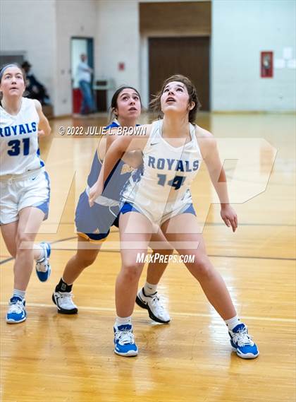 Thumbnail 2 in Hamilton Southeastern vs Homestead (Paul Loggan Memorial Invitational) photogallery.