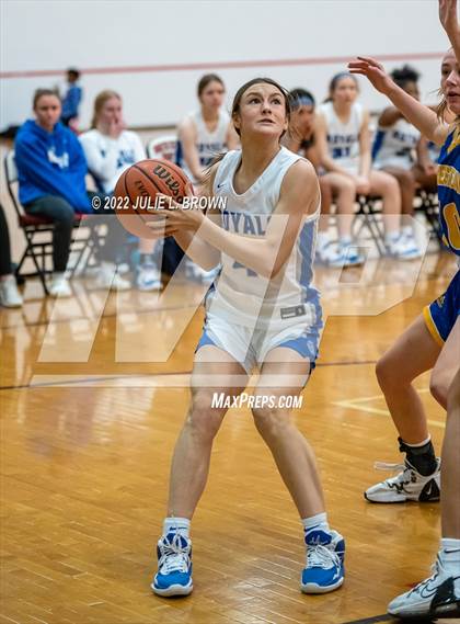Thumbnail 2 in Hamilton Southeastern vs Homestead (Paul Loggan Memorial Invitational) photogallery.