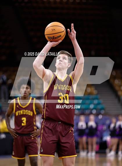 Thumbnail 3 in Windsor @ Mesa Ridge (CHSAA 5A Final 4) photogallery.