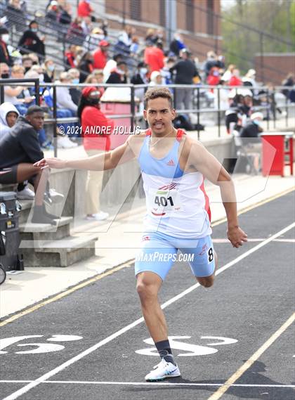 Thumbnail 3 in Fort Wayne North Side Relays photogallery.