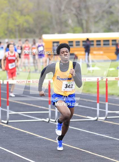 Thumbnail 1 in Fort Wayne North Side Relays photogallery.