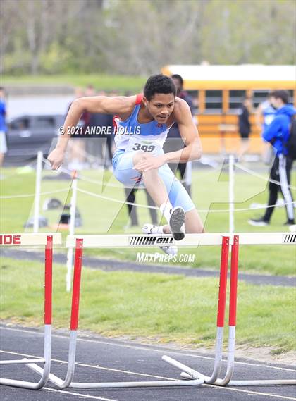 Thumbnail 2 in Fort Wayne North Side Relays photogallery.