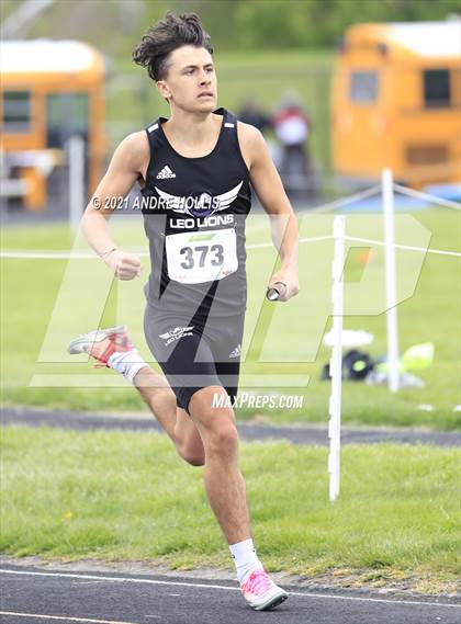 Thumbnail 1 in Fort Wayne North Side Relays photogallery.