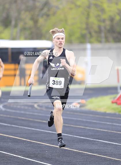 Thumbnail 2 in Fort Wayne North Side Relays photogallery.