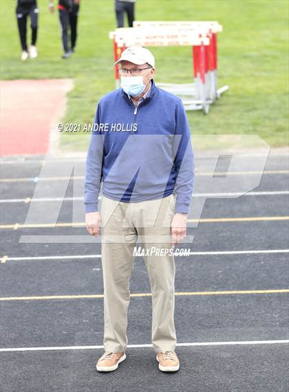 Thumbnail 3 in Fort Wayne North Side Relays photogallery.