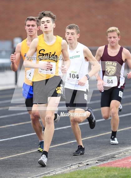 Thumbnail 3 in Fort Wayne North Side Relays photogallery.