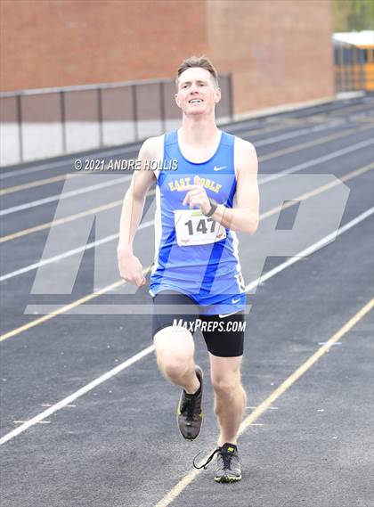 Thumbnail 3 in Fort Wayne North Side Relays photogallery.