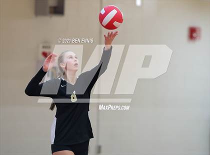 Thumbnail 2 in Wayne County vs Jonesboro (GHSA 5A Round 1 Playoff) photogallery.