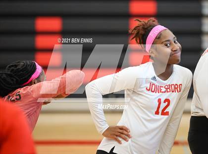 Thumbnail 3 in Wayne County vs Jonesboro (GHSA 5A Round 1 Playoff) photogallery.