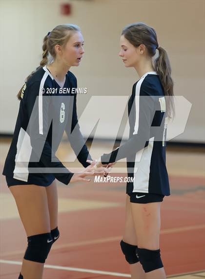 Thumbnail 1 in Wayne County vs Jonesboro (GHSA 5A Round 1 Playoff) photogallery.