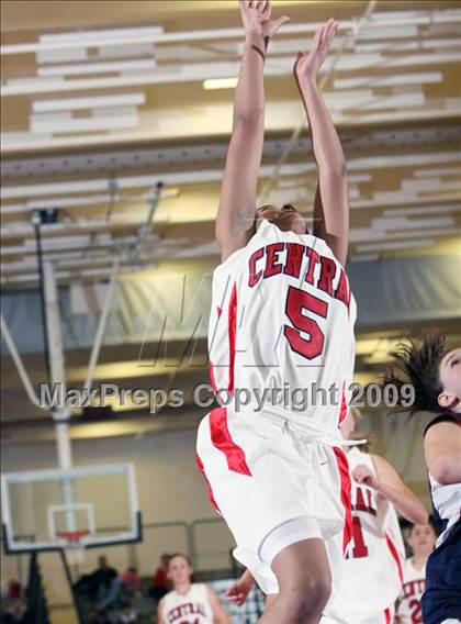 Thumbnail 2 in Dakota Ridge vs. Central High (2009 McDonald Classic) photogallery.