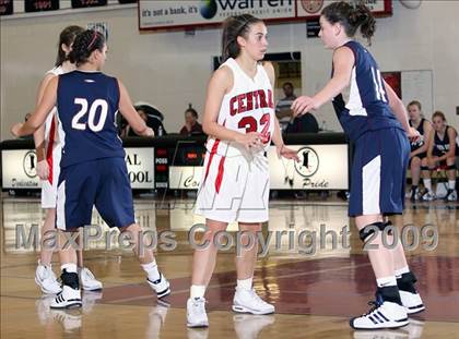 Thumbnail 3 in Dakota Ridge vs. Central High (2009 McDonald Classic) photogallery.