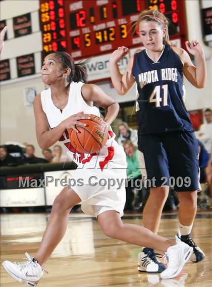 Thumbnail 2 in Dakota Ridge vs. Central High (2009 McDonald Classic) photogallery.