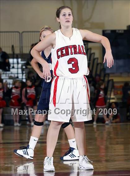 Thumbnail 2 in Dakota Ridge vs. Central High (2009 McDonald Classic) photogallery.