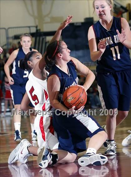 Thumbnail 1 in Dakota Ridge vs. Central High (2009 McDonald Classic) photogallery.